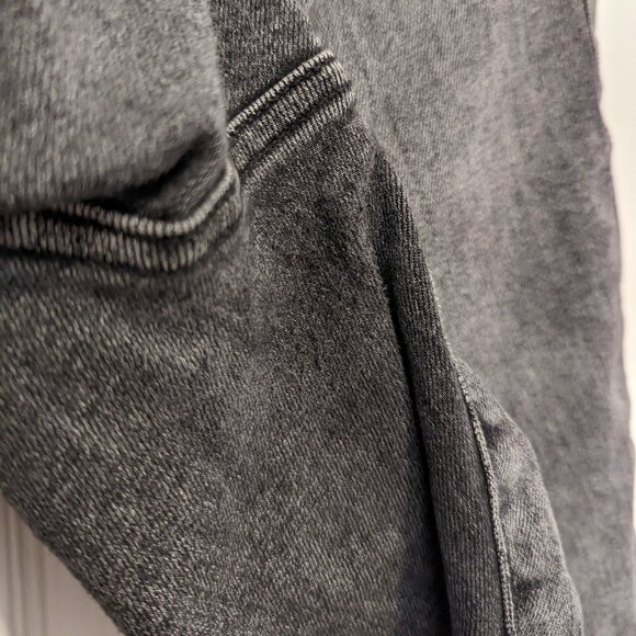 Good American Good Legs Stovepipe Jeans (18) - Picture 8 of 9